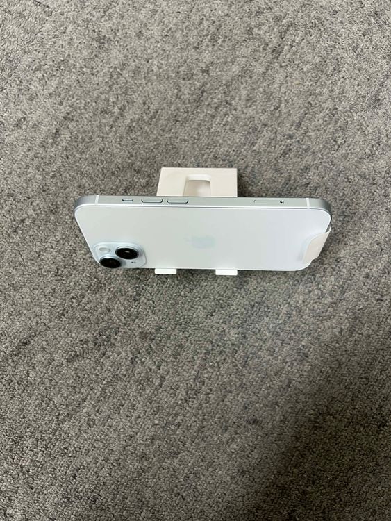   iPhone 15 ֥롼 128GB