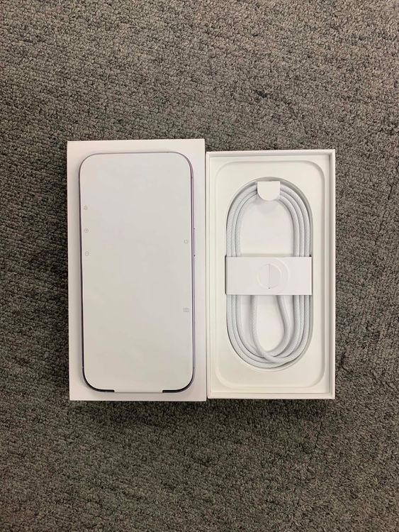 ����̤���� iPhone 17 256GB Lavender