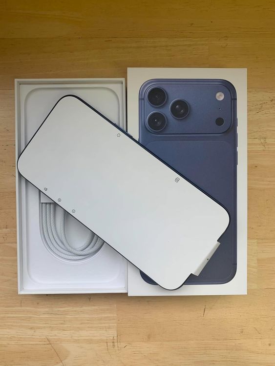���ʡ�̤���� iPhone 17 PRO MAX 1TB �ǥ����ץ֥롼