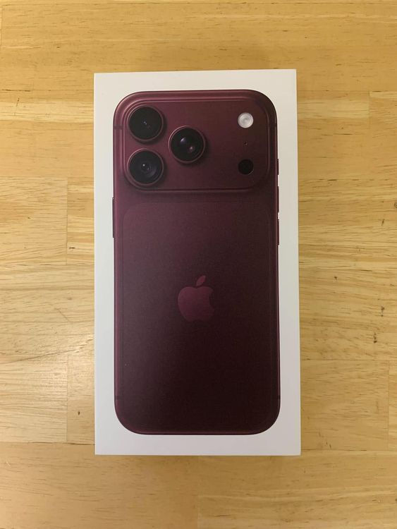 ���ʡ�̤���� iPhone 18 PRO 256GB �С�����ǥ� ����SIM�ե꡼
