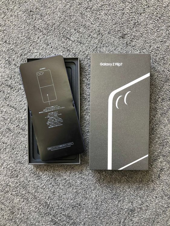 ̤ , GALAXY Z Flip7 256GB ֥롼 ɥ