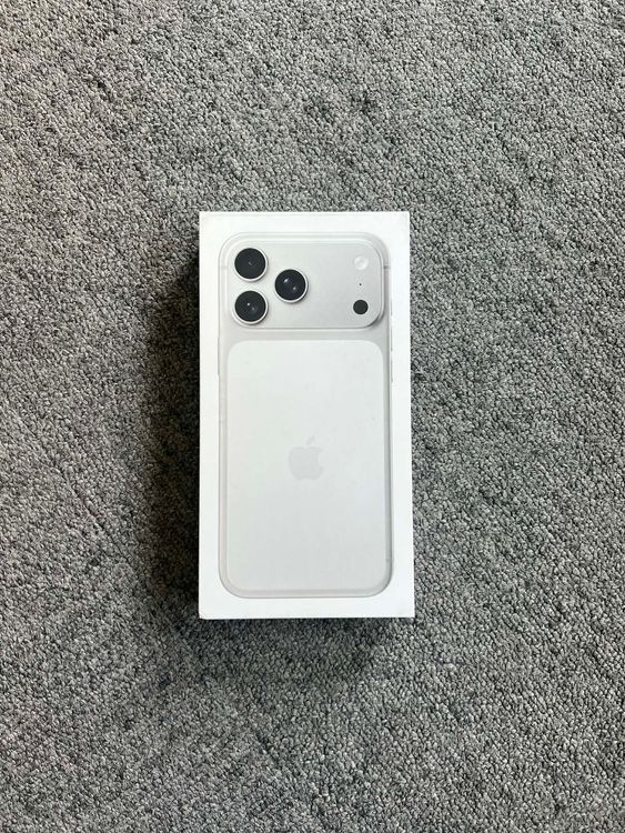 ���ʡ�̤���� iPhone17 ProMax 256GB ����С� ����SIM�ե꡼ ����̵��