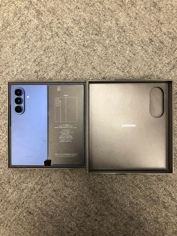 ̤ Galaxy Z Fold7 256GB ֥롼 ɥ