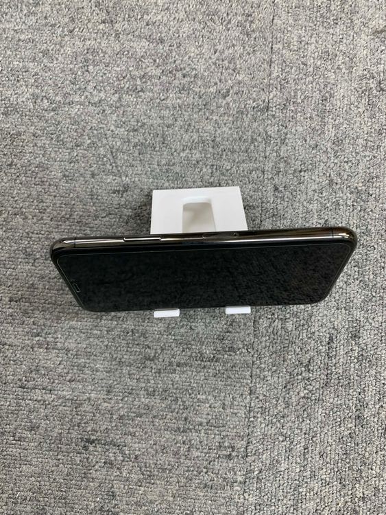 ��� Iphone 11pro ���ڡ������쥤 256GB