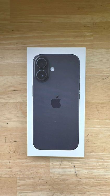 ����̤���� iPhone 16 �֥�å� 128GB