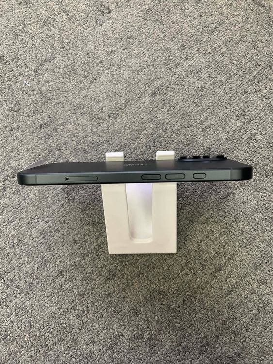 ���� Ʊ�͡�iPhone 16 �֥�å� 256GB