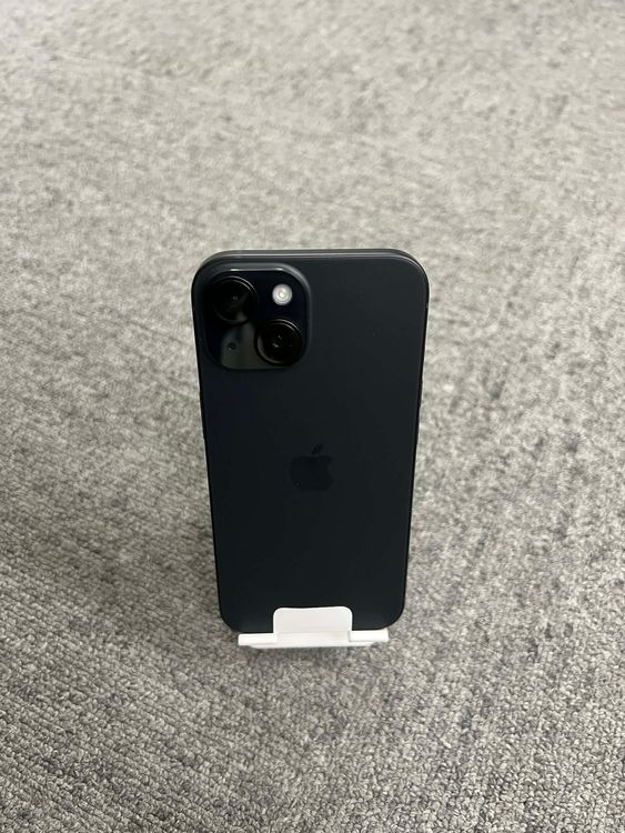 ���� ���� iPhone 15 �֥�å� 128GB