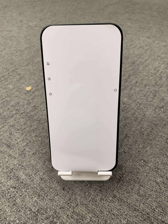   iPhone 16e ֥å 128GB