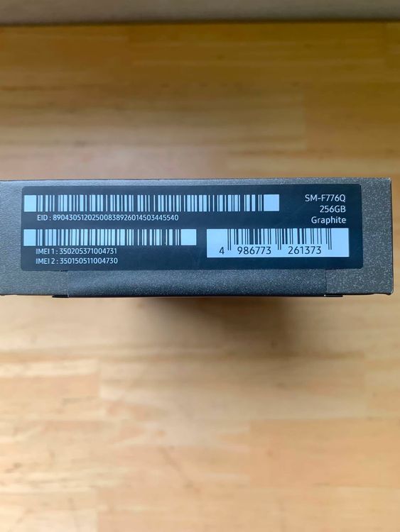����̤�����������ǡ�Galaxy Z Flip 8 256GB ���꡼��