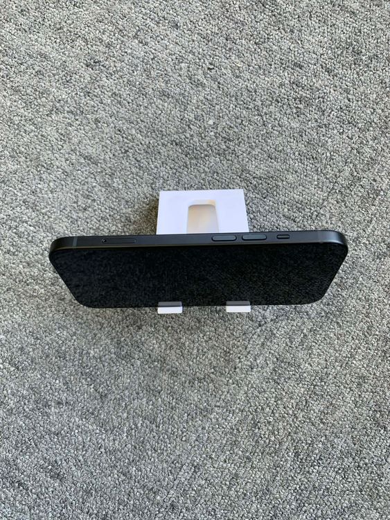 ���� ���� iPhone 15 �֥�å� 128GB�����̥����롦12/25��12/31