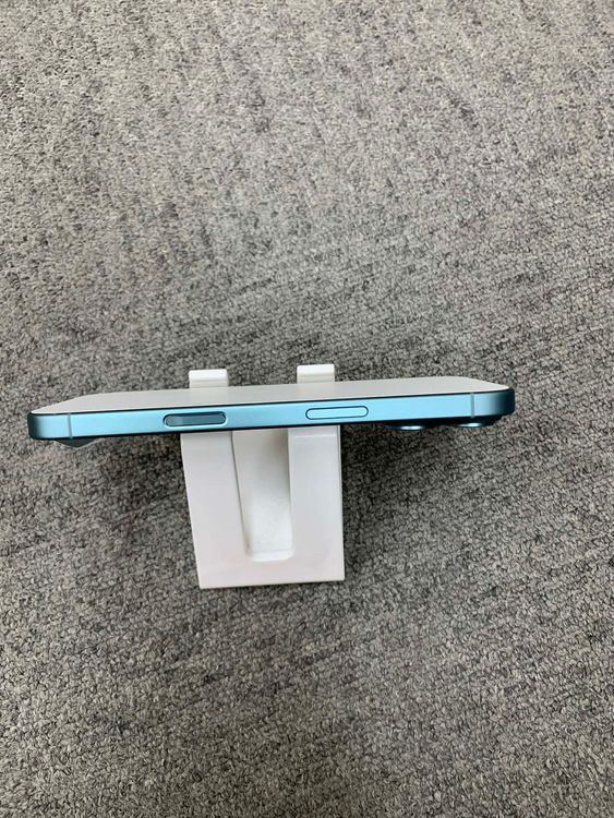 ���� ���ʡ�iPhone 16 �ƥ����� 128GB