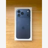 ����̤�����������ǡ� iPhone 17 Pro Max 512GB �ǥ����ץ֥롼