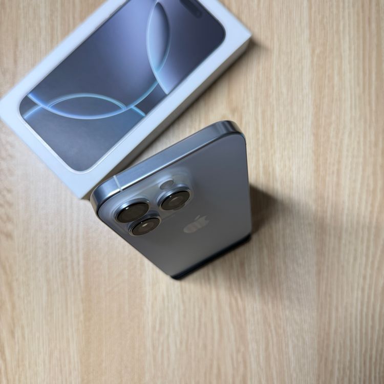 ����Ʊ��iPhone 16Pro 256GB �ۥ磻�� SIM�ե꡼