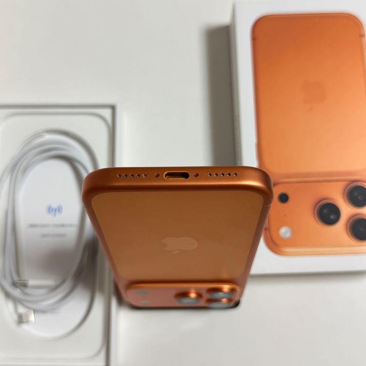 �ڥХåƥ꡼:100%�� ���� iPhone 17Pro 256GB ����� ¨��ȯ��