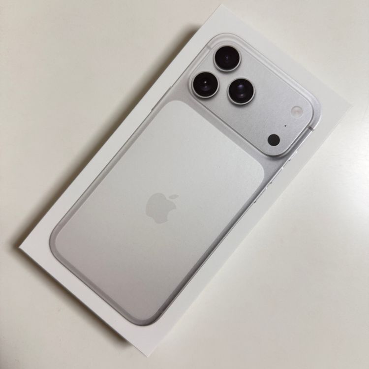 ¨��ȯ�������ʡ�̤���� iPhone 17ProMax 256Gb ����С�SIM�ե꡼
