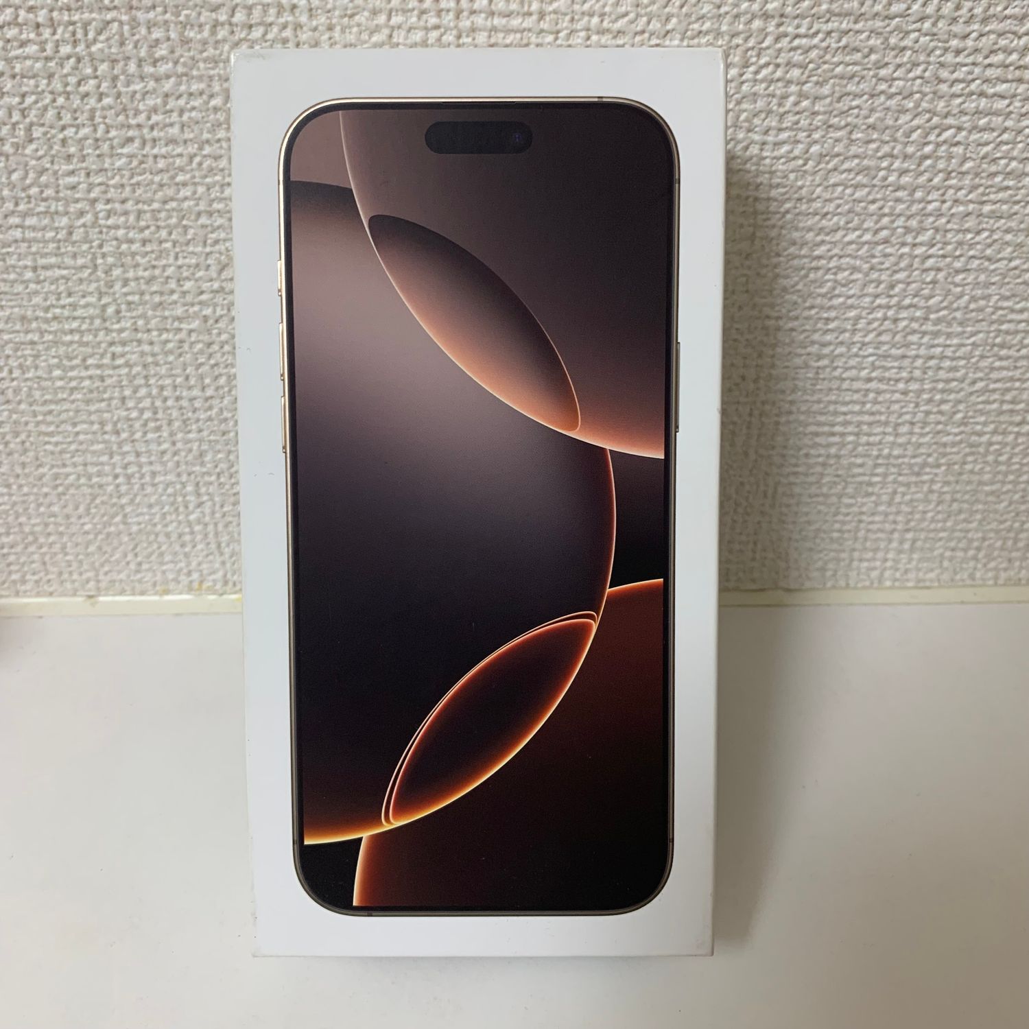 【香港版】iPhone 16 Pro 1TB デザート【SIMフリー】新品 iPhone 16 Pro 1TB デザートチタニウムを購入 - Apple（日本）