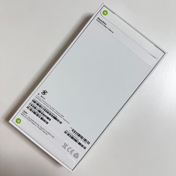 ¨��ȯ�� ���ʡ�̤���� iPhone 15Pro 256Gb �ۥ磻�ȥ����˥���