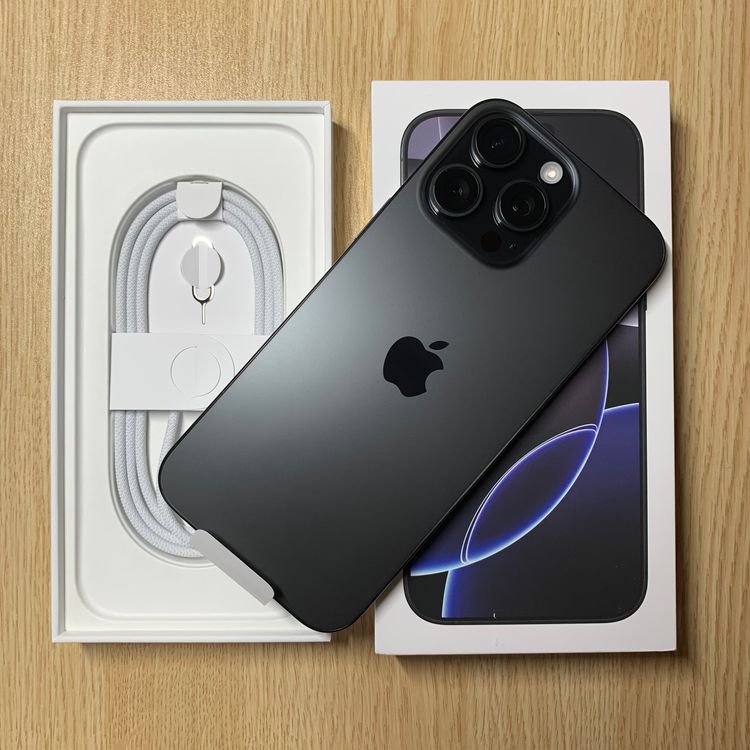 土日祝発送 新品、未使用 iPhone 16ProMax 1TB ブラック 国内版 SIMフリー