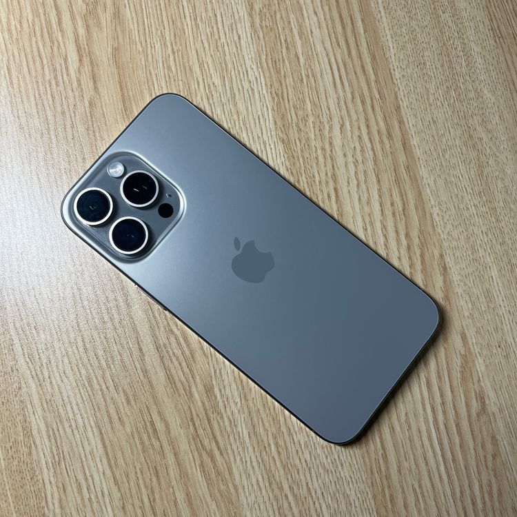 ��SIM�ե꡼��iPhone 15ProMax 256GB �ʥ����� ¨��ȯ��