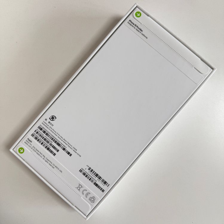 ¨��ȯ�� ��̤�����ʡ�iPhone 15ProMax 256GB �֥�å������˥��� SIM�ե꡼