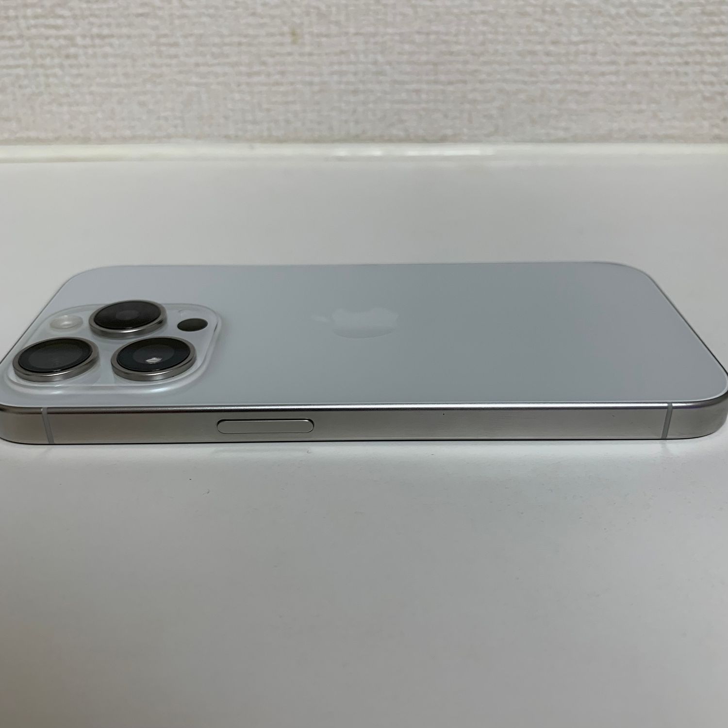 ムスビー｜iPhone 15Pro 256Gb ホワイト国内版SIMフリー