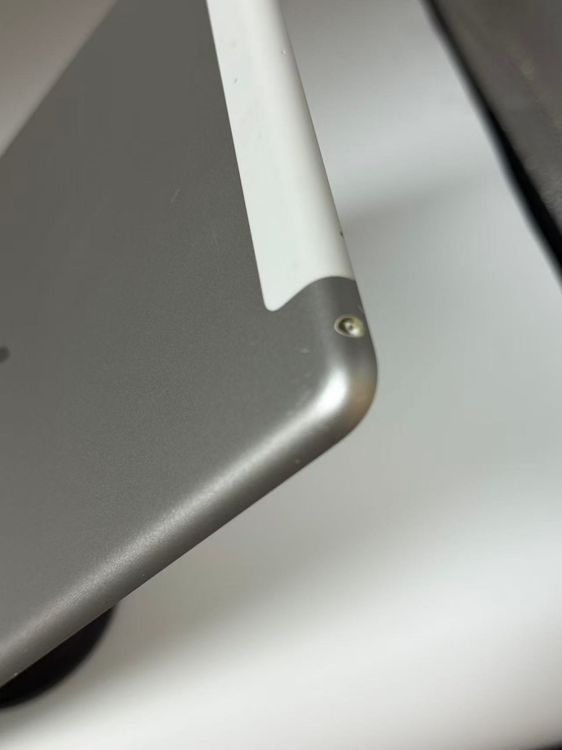  iPad 8 Wi-Fi+Cellularǥ 32GB С SIMե꡼