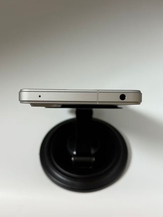 Ķ  Xperia 1 VI 256GB ʱʵפ˥åʤȤݾڤ