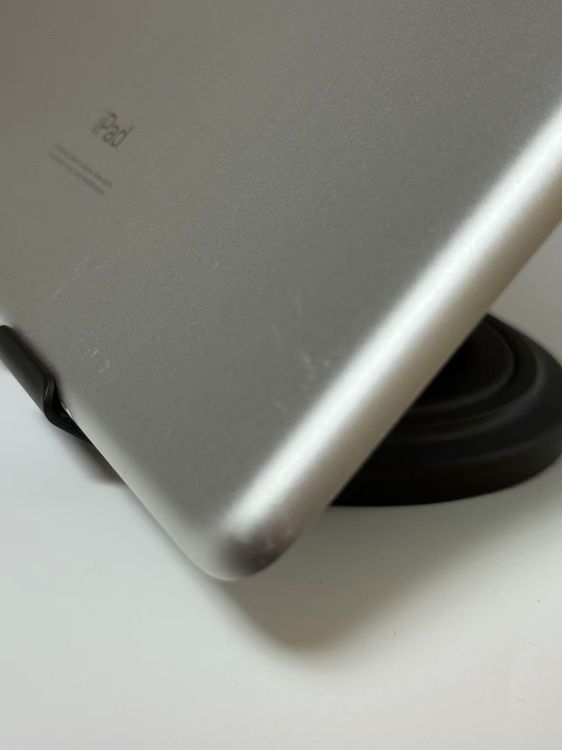  iPad 8 Wi-Fi+Cellularǥ 32GB С SIMե꡼