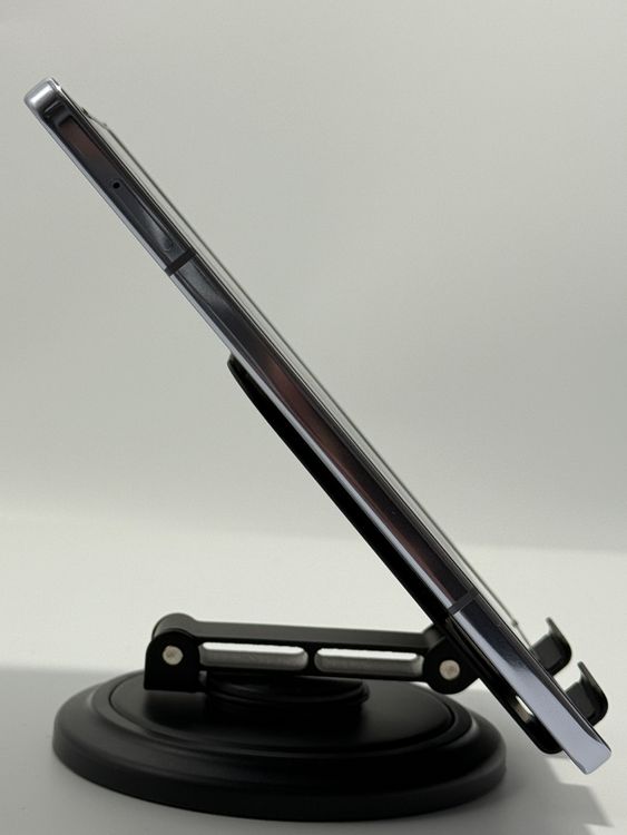 ����Ʊ�� Galaxy Z Fold5 sc-55d 256GB ���������֥롼 docomo