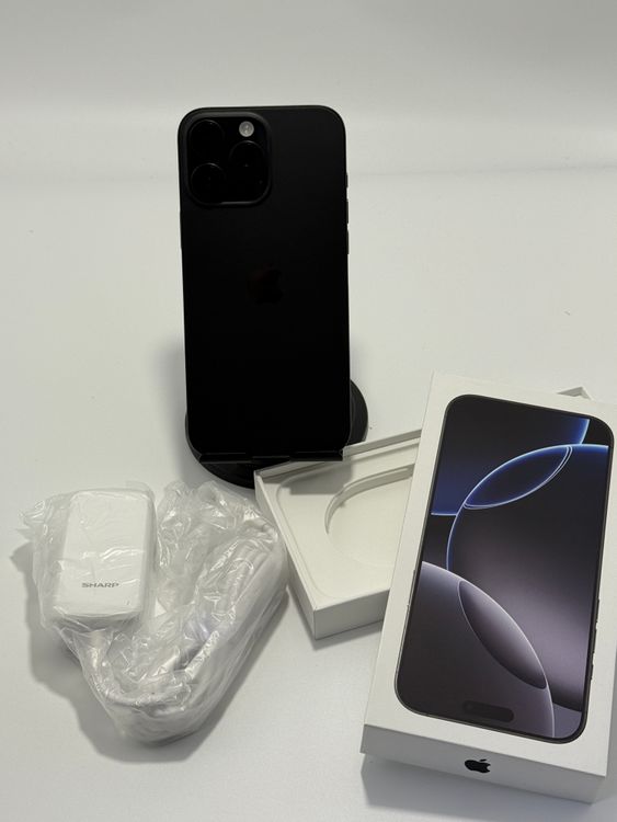 ̤������iPhone16 Pro max 1TB �֥�å������� SIM�ե꡼