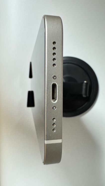 ȯ iPhone 14 128GB ۥ磻 SIMե꡼