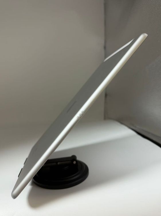  iPad 8 Wi-Fi+Cellularǥ 32GB С SIMե꡼