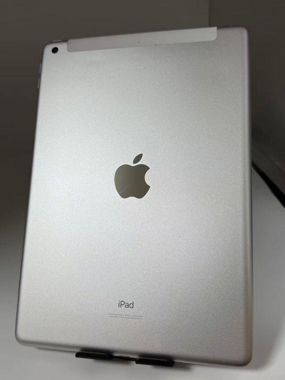  iPad 8 Wi-Fi+Cellularǥ 32GB С SIMե꡼