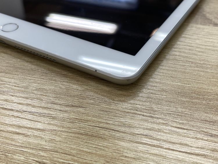 �ڽ���Ź�����ѡ�iPad ��8���� 32GB ����С� Cellular��ǥ롡SIM���å�����Ѥ�