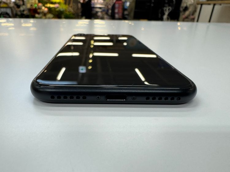 ڽŹѡiPhoneSE2 64GB ֥å SIMåѤ