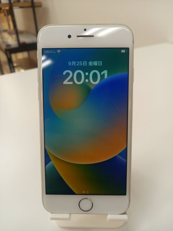 �ڽ���Ź�����ѡ�iPhone8 64GB ����С� SIM���å�����Ѥ�