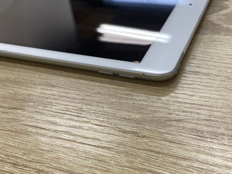 �ڽ���Ź�����ѡ�iPad ��8���� 32GB ����С� Cellular��ǥ롡SIM���å�����Ѥ�