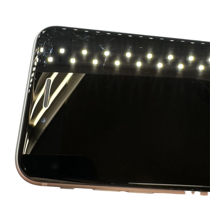 �ڥХåƥ꡼100%��iPhone��SE����2�����64GB���ۥ磻�ȡ�SIM�ե꡼��au��