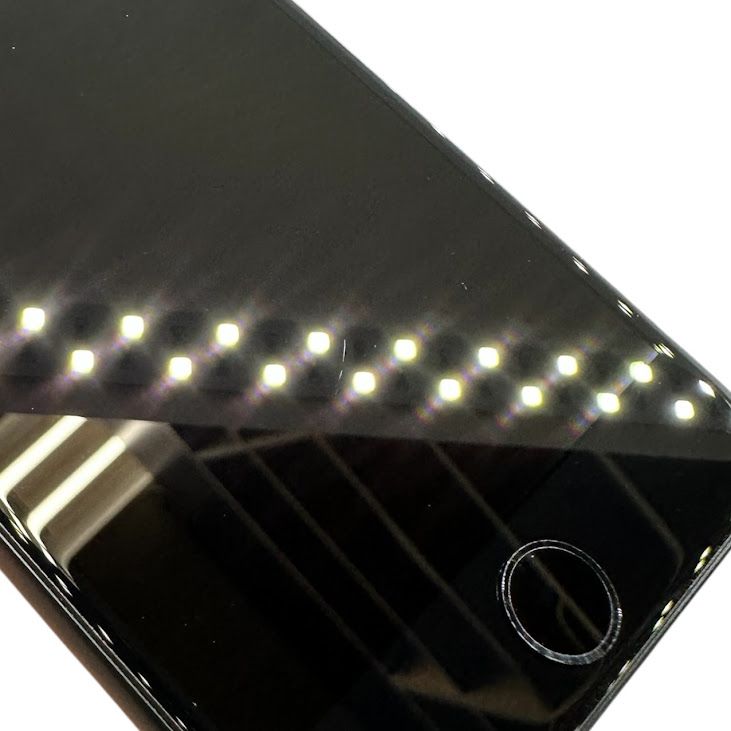 �ڥХåƥ꡼86%��iPhone��SE����3�����64GB���ߥåɥʥ��ȡ�SIM�ե꡼