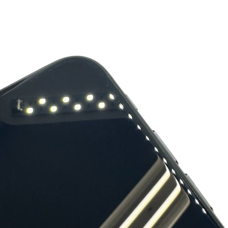 �ڥХåƥ꡼100%��iPhone��SE����3�����64GB���ߥåɥʥ��ȡ�SIM�ե꡼��au��