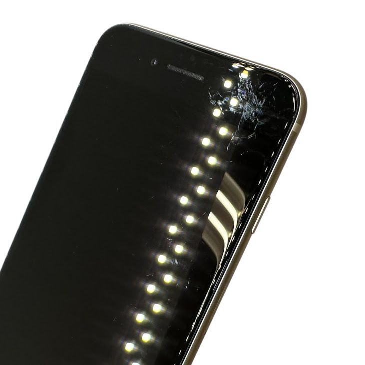 �ڥХåƥ꡼99%��iPhone��SE����3�����64GB���������饤�ȡ�SIM�ե꡼���ɥ�����