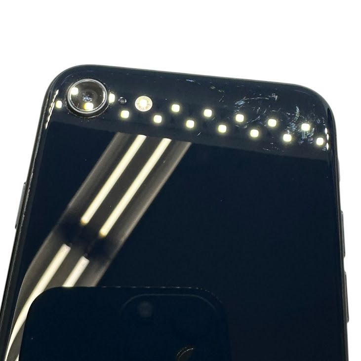 �ڥХåƥ꡼99%��iPhone��SE����3�����64GB���ߥåɥʥ��ȡ�SIM�ե꡼��au��
