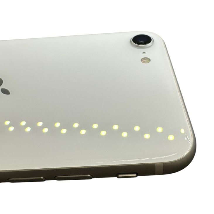 �ڥХåƥ꡼99%��iPhone��SE����2�����64GB���ۥ磻�ȡ�SIM�ե꡼���ɥ�����