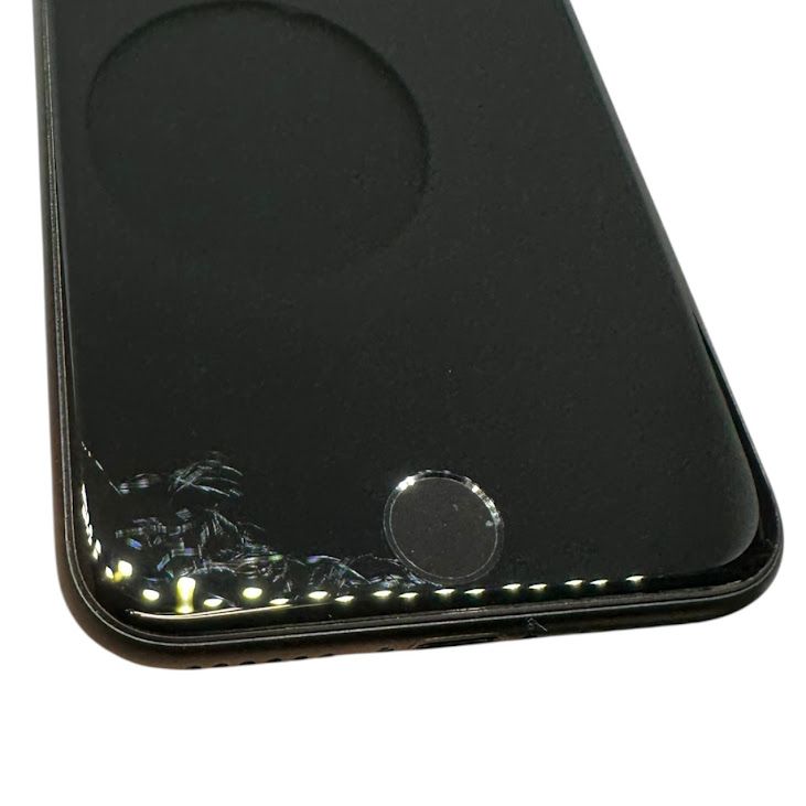 �ڥХåƥ꡼100%��iPhone��SE����2�����64GB���֥�å���SIM�ե꡼��au��
