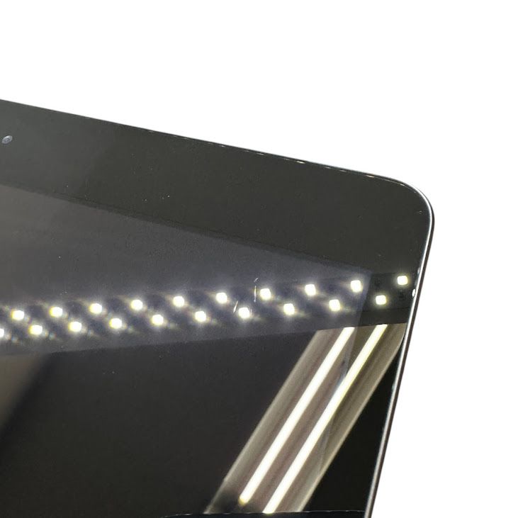 �ڥХåƥ꡼100%��iPad��8������顼��32GB�����ڡ������쥤��SIM�ե꡼