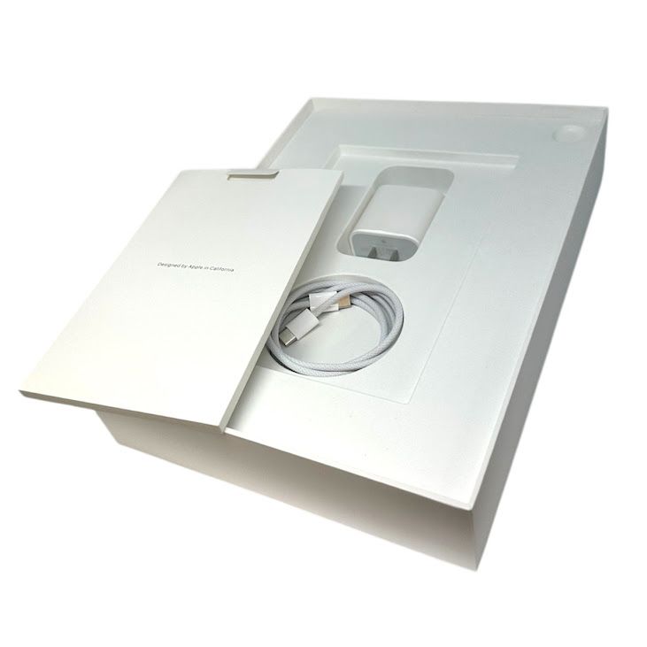 �ڥХåƥ꡼97%��iPad��10��Wi��Fi��64GB���֥롼