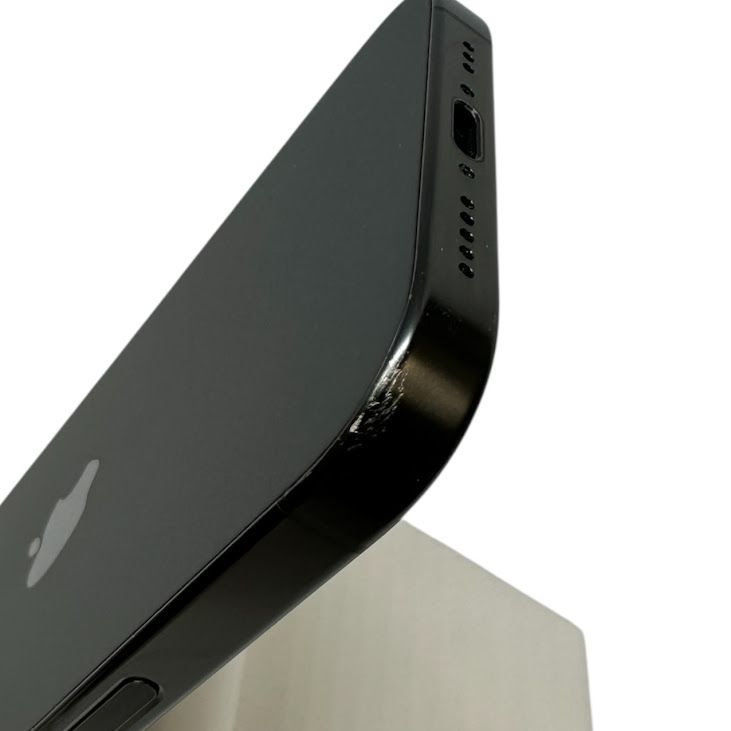 �ڥХåƥ꡼96%��iPhone��16Pro��256GB���֥�å������˥��ࡡSIM�ե꡼