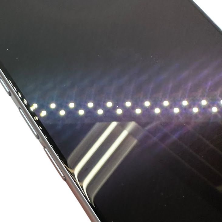 �ڥХåƥ꡼100%��iPhone��17��256GB���ߥ��ȥ֥롼��SIM�ե꡼���ɥ�����