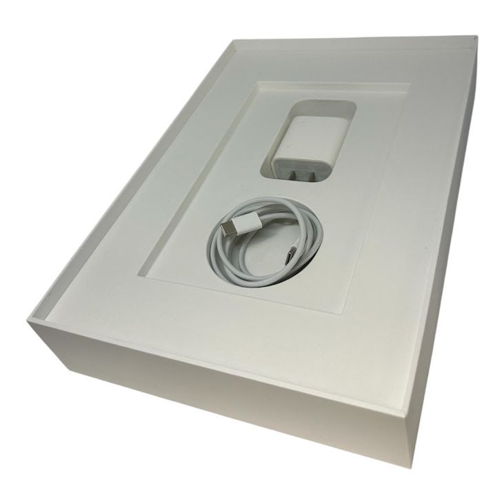 �ڥХåƥ꡼100%��iPad��8������顼��32GB������С���SIM�ե꡼���ɥ�����