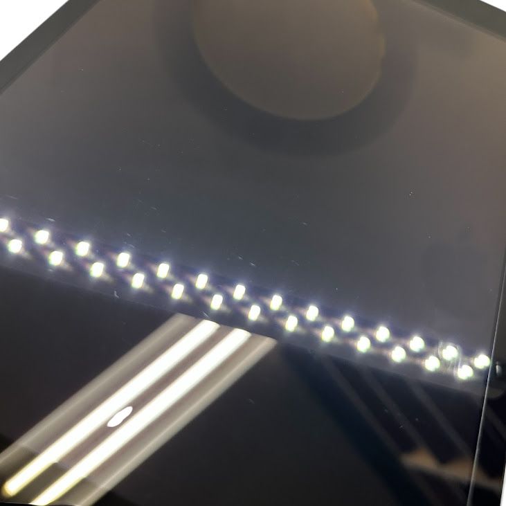 �ڥХåƥ꡼100%��iPad��8������顼��32GB�����ڡ������쥤��SIM�ե꡼